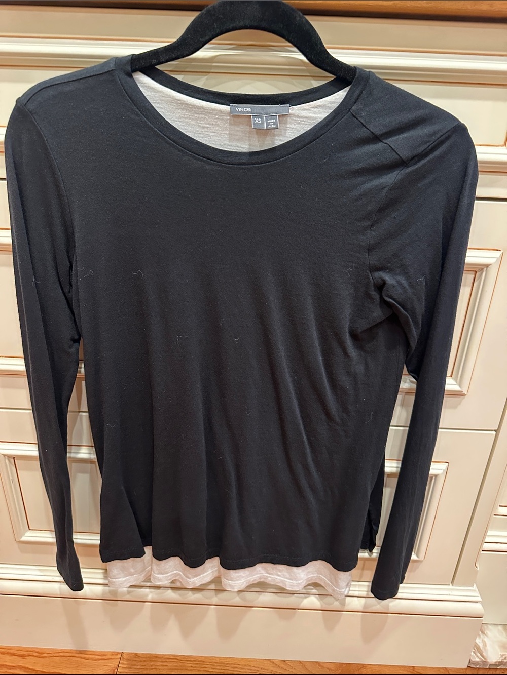 VINCE Black Long-Sleeve Layered Hem Top
